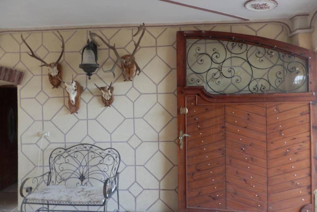Zamecek Zdiky - Moderni Maly Apartman Bujanov ภายนอก รูปภาพ